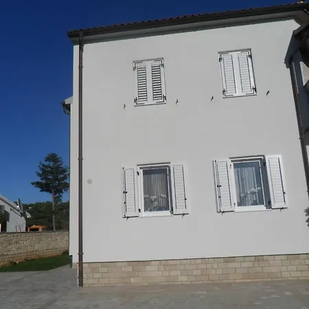 Studio In With Terrace, Air Conditioning, Washing Machine Apartament